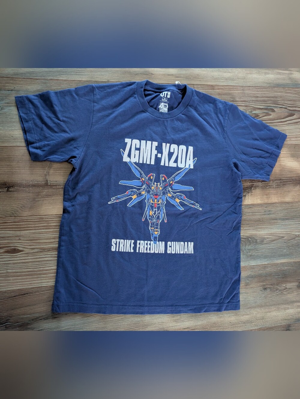 Uniqlo x Gundam T-Shirt ZGMF-X20A Stirke Freedom Gundam 40th Anniversary Gunpla